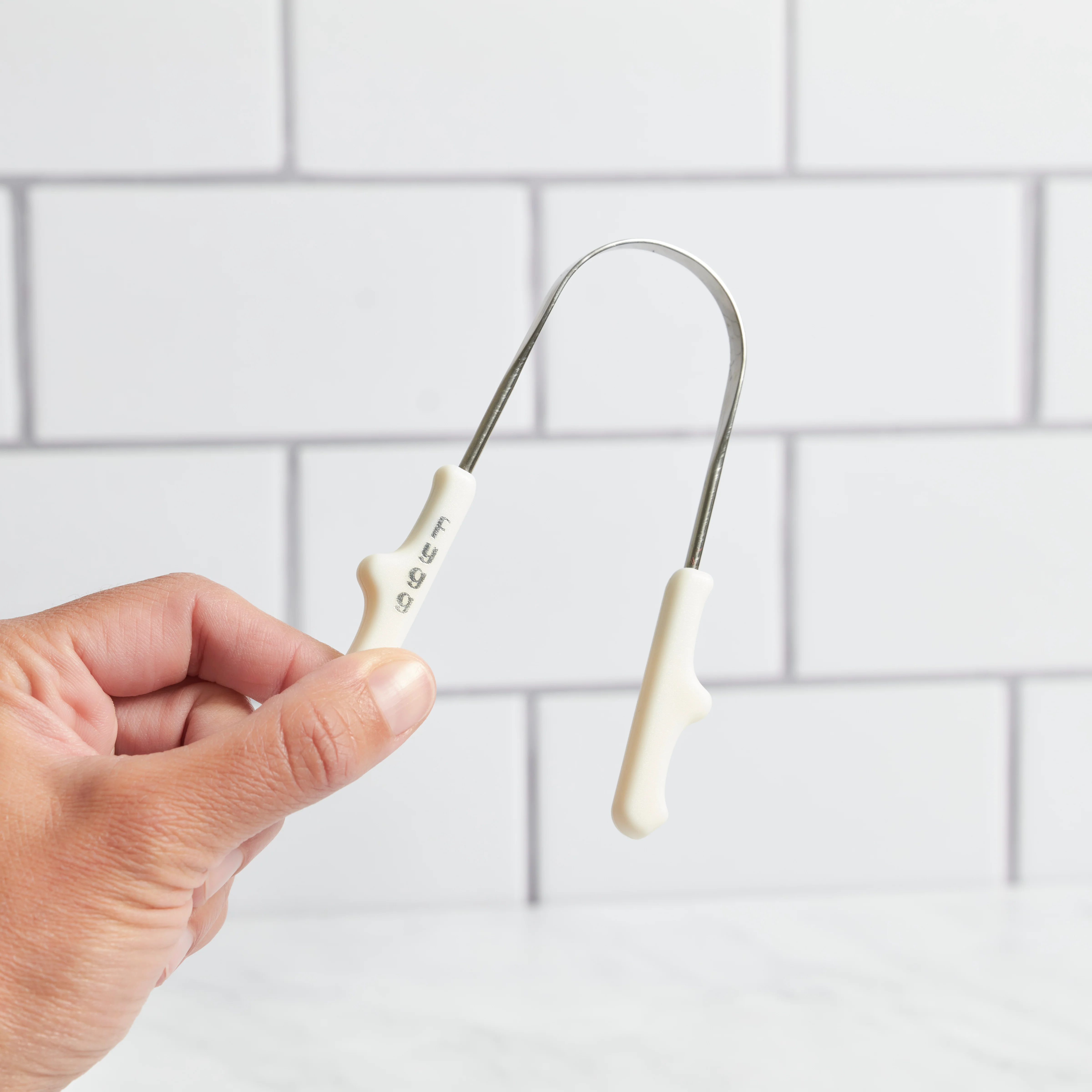 Stainless Steel Tongue Scraper - Image 7